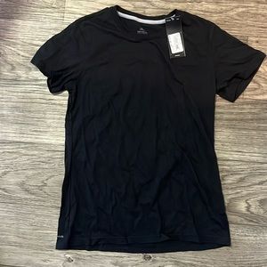 NWT Women’s Adidas Tee Size Medium Black